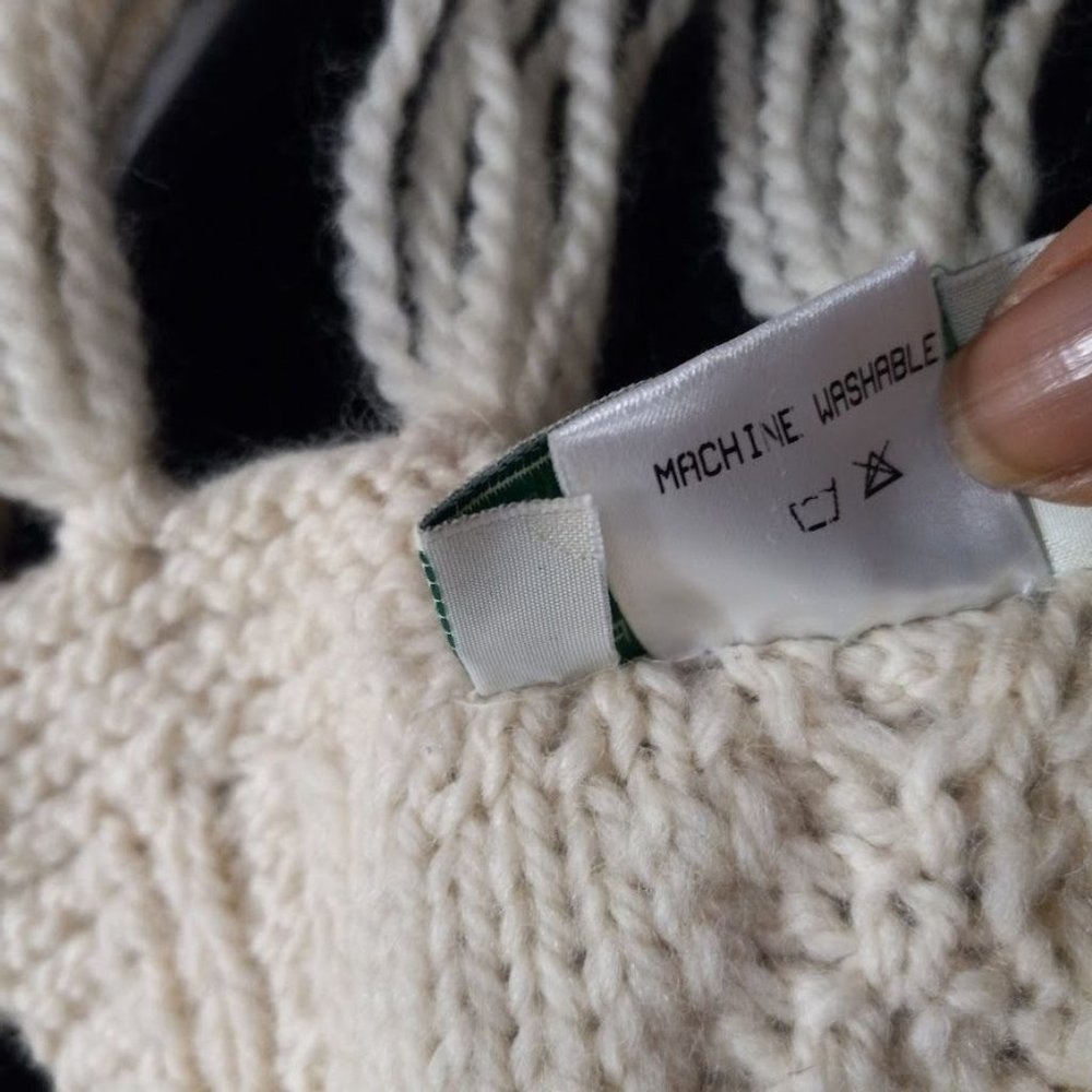 Mc Kennas 100% Pure Merino Wool Knitted Trim Hem Winter Scarf Cream Women's - Picture 6 of 9